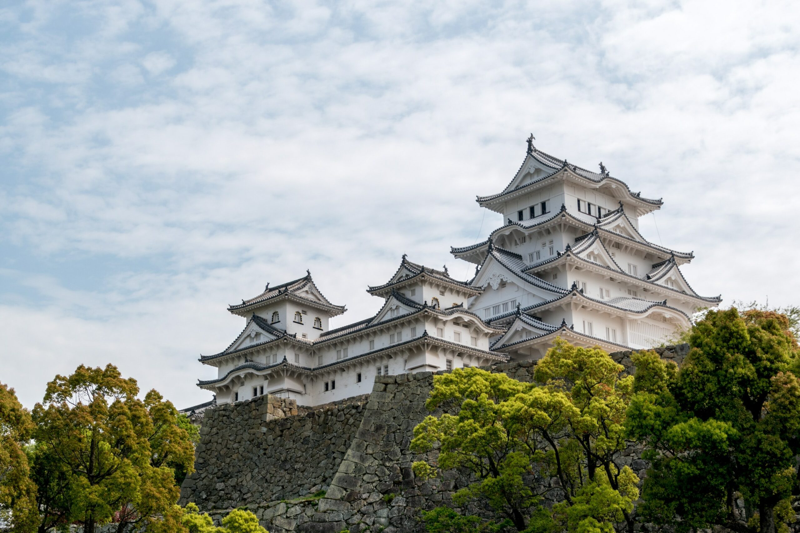 ปราสาทฮิเมะจิ ปราสาทสีขาวที่รอดพ้นจากการทิ้งระเบิดในสงครามโลก (ทัวร์ญี่ปุ่นกรุ๊ปเหมา EP1)
